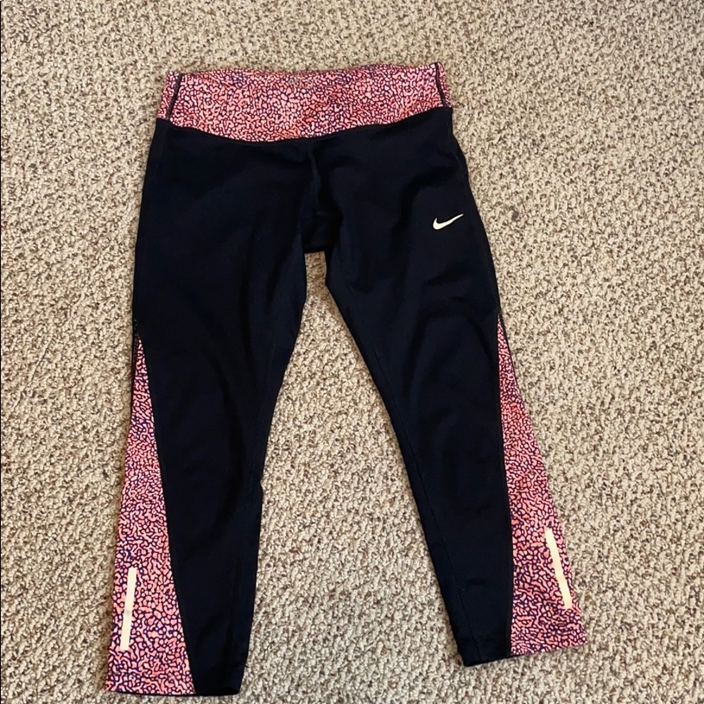 Nike dry fit capri active pants